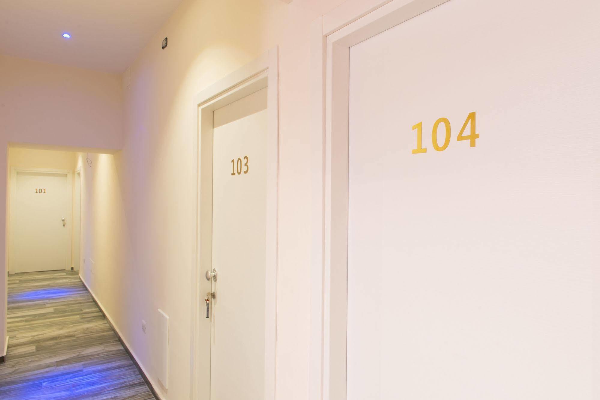 Napoli'S Gold Hotel Ngoại thất bức ảnh